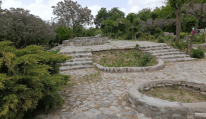 بوستان آزادگان در کردان کرج بهترین مقاصد سفرهای کوهستانی ایران