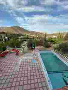 اجاره ویلا با استخر روباز