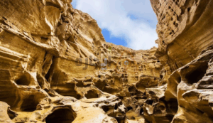 طبیعت تنگه چاهکوه قشم رزرو ویلا و سوئیت در قشم از ایجاره