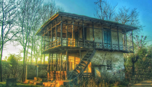 اجاره ویلا و سوئیت در املش-ویلا سنتی-